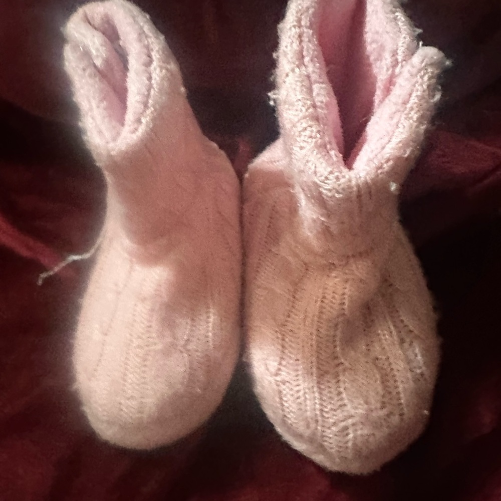 Baby Knit Slipper Booties with Decorative Gem Buttons - Pink - Picture 2 of 3